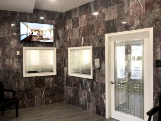 Frontreception Dr. Nicholas A. Mattia's Office Reception Front