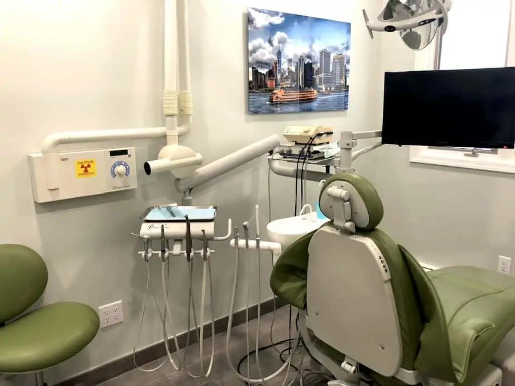 Dr. Nicholas A. Mattia's Office Dental Chair 2