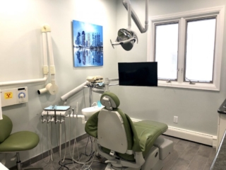 Room3 Dr. Nicholas A. Mattia's Office Dental Chair 1